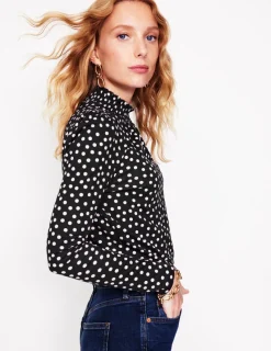 Oberteile | T-shirts & Tops | Boden Bedrucktes Oberteil mit gesmoktem Ausschnitt-Arctic Baubles ArcticBaubles