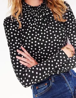 Oberteile | T-shirts & Tops | Boden Bedrucktes Oberteil mit gesmoktem Ausschnitt-Arctic Baubles ArcticBaubles