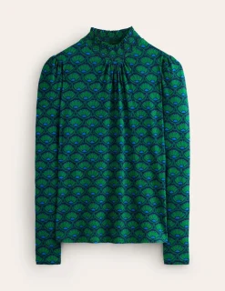 Oberteile | T-shirts & Tops | Boden Bedrucktes Oberteil mit gesmoktem Ausschnitt-Arctic Baubles ArcticBaubles