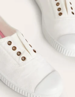 Flache Schuhe | Nachtwäsche & Schlafanzüge | Boden Canvas-Turnschuhe ohne Schnürung-Ivory and Navy Spot IvoryandNavySpot