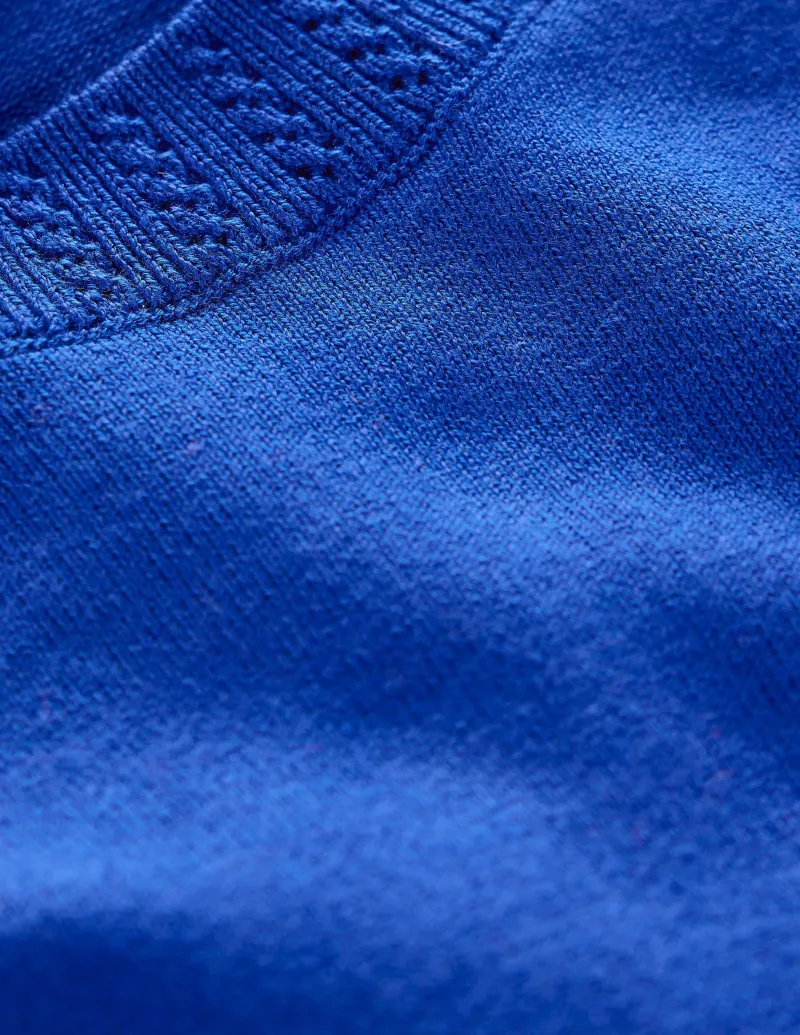 Nachtwäsche & Schlafanzüge | Pullover & Strickjacken | Boden Emilia Baumwoll-T-Shirt mit Rundhalsausschnitt-Leuchtendes Blau LeuchtendesBlau