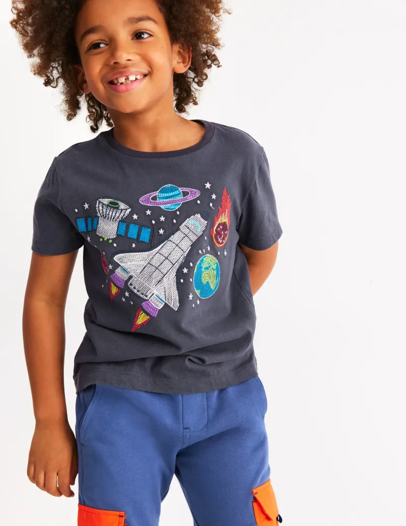 Oberteile & T-shirts | Boden Im Dunkeln leuchtendes T-Shirt mit Superstitch-Roboterblau Weltraum RoboterblauWeltraum