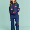 Hosen & Jeans | Boden Jogginghose mit weitem Bein und Applikation-Steuerbordblau Kirschen SteuerbordblauKirschen