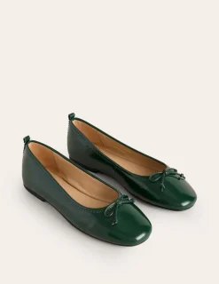 Flache Schuhe | Boden Kitty Ballerinas mit flexibler Sohle-Ponderosa Piniengrün Lack PonderosaPiniengrünLack