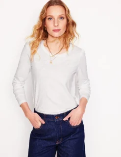 T-shirts & Tops | Oberteile | Boden Langärmliges Oberteil aus Baumwolle mit Rundhalsausschnitt- Weiß