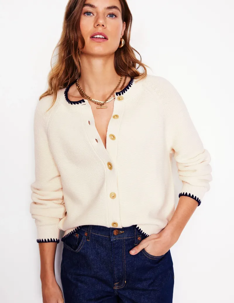 Pullover & Strickjacken | Boden Lena Strickjacke mit Ziernaht-Warmes Naturweiß WarmesNaturweiß