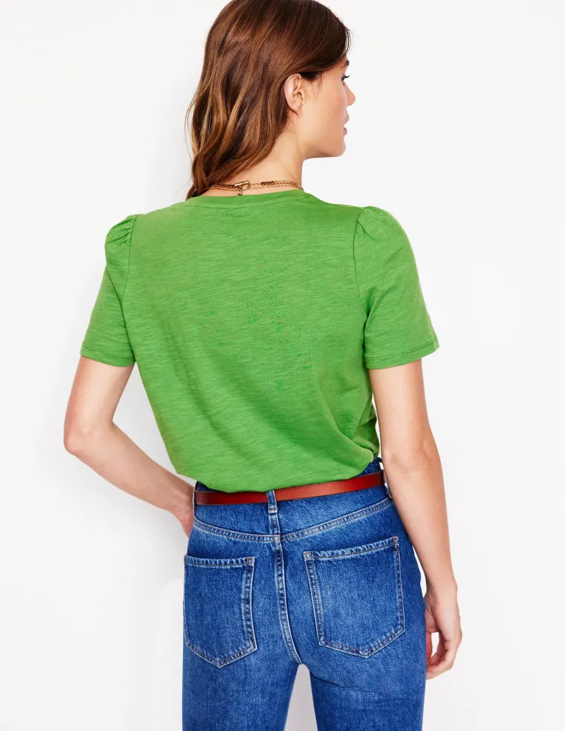 Nachtwäsche & Schlafanzüge | T-shirts & Tops | Boden T-Shirt mit V-Ausschnitt- Paradiesgrün